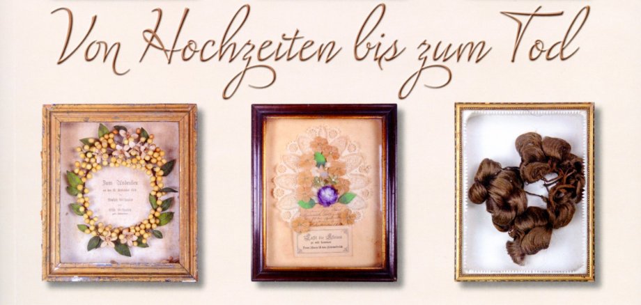 Das Titelbild des Kataloges zeigt verschiedene Kastenbilder.