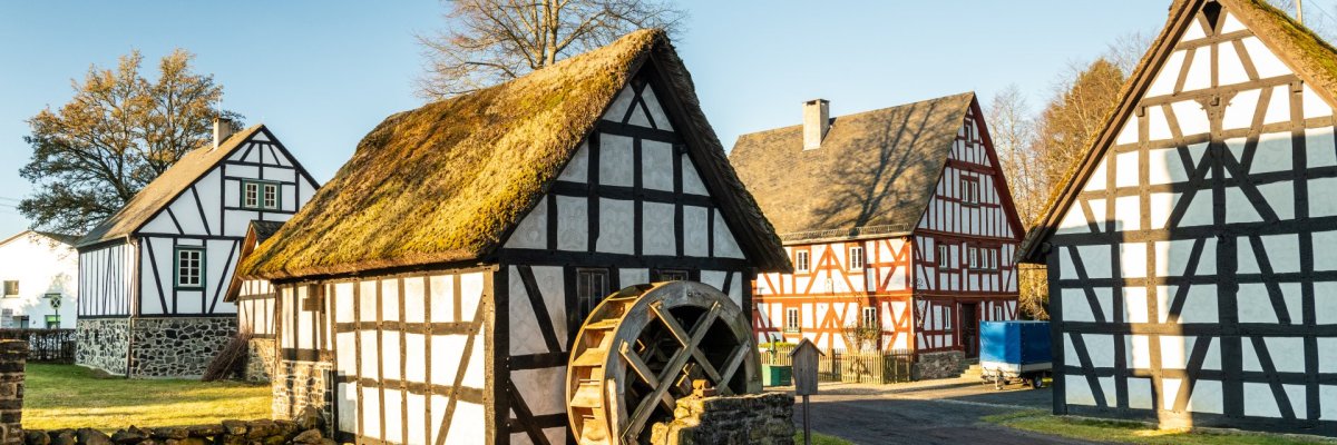 Ein Fachwerkhaus im Landschaftsmuseum in Hachenburg.